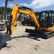 Vendesi escavatore cingolato JCB